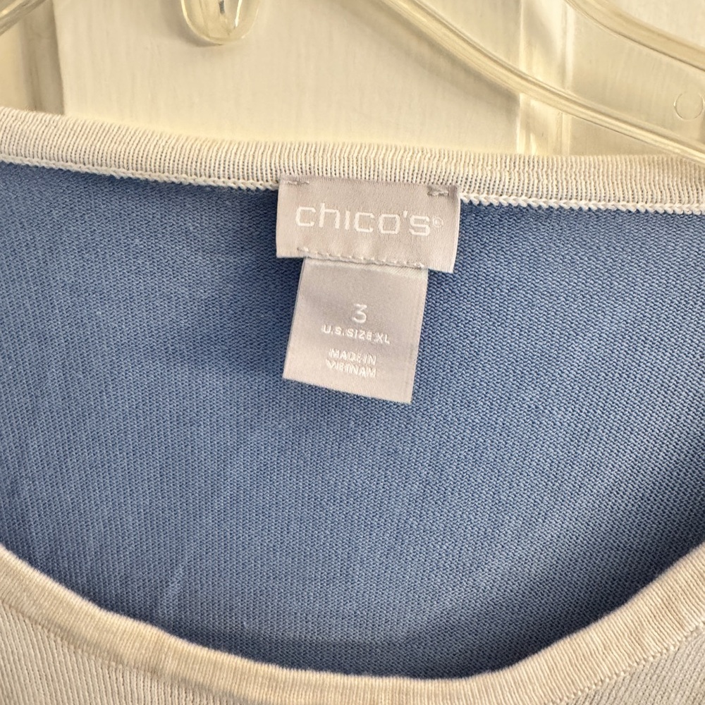 Chico's Blue and Cream long sleeve scoop neck sweater Top - Picture 3 of 5